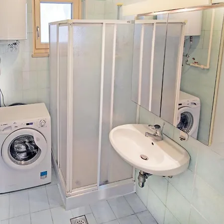 Beautiful Apartment In Lucija With Wifi Lägenhet *
